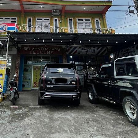 Hotel Lucky 21 Syariah Mitra Reddoorz Lubuklinggau Extérieur photo